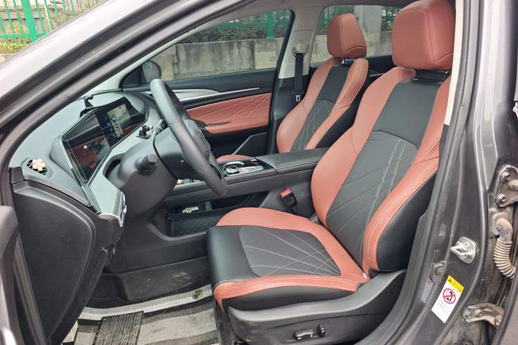 Used Changan Eado 2022 PLUS Blue Whale NE 1.4T GDI DCT Flagship Edition
