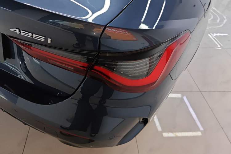 Used BMW 4 Series 2022 425i M Sport Package
