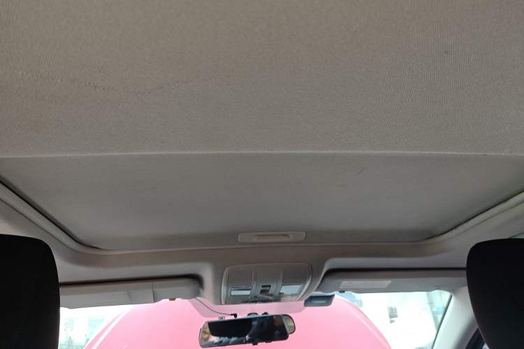 Used Mazda 3 Axela 2019 Cloud-Controlled Sedan 1.5L Automatic Luxury Model China VI Standard Headliner