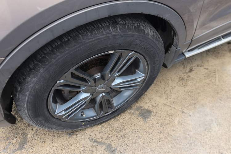 Used Leopaard CS10 2015 2.0T Manual Fashion Edition Left Front Wheel Hub