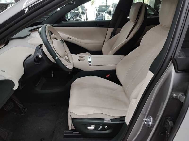 Used Xiaomi Auto YU7 2025 Ultra-Long Range All-Wheel Drive Pro Version — 14