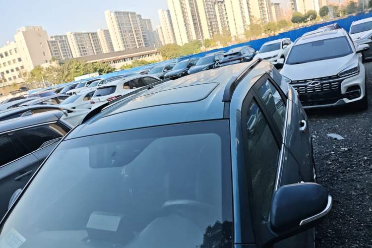 Used Dongfeng Fengon S560 2019 1.8L CVT Elite Model