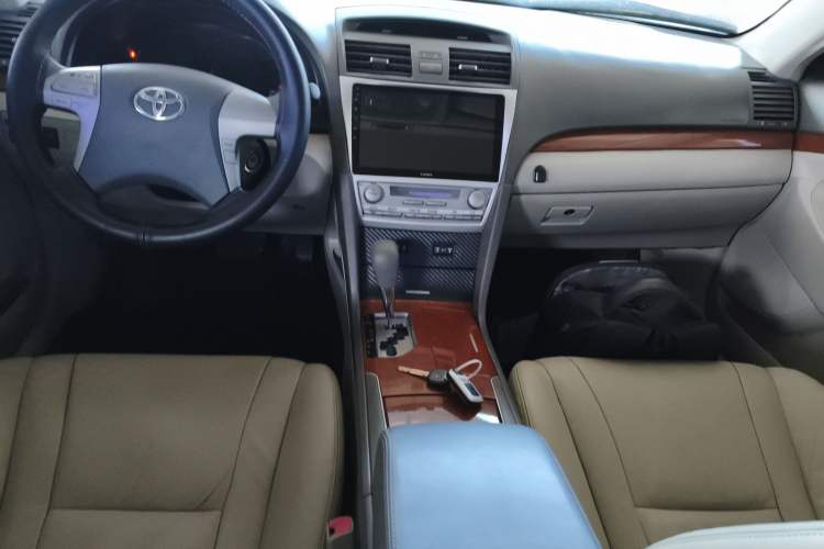 Used Toyota Camry 2013 200G Classic Luxury Edition

