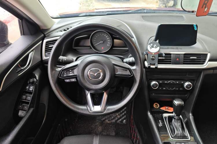 Used Mazda 3 Axela 2019 Cloud-Controlled Version Sedan 1.5L Automatic Luxury Trim China V Standard