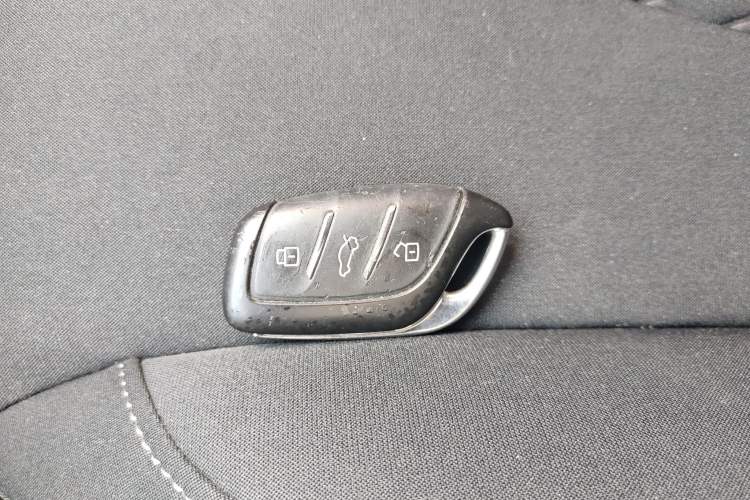 Used Roewe i5 2019 1.5L Automatic 4G Connected Langyue Edition Vehicle Key