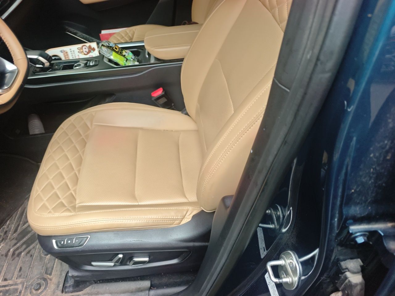 Geely Auto Haoyue L 2023 2.0T DCT Flagship Version — снимка 15