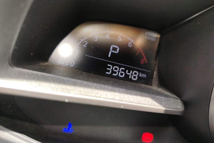 Used Mazda 3 Axela 2017 Sedan 1.5L Automatic Luxury Model Emission Standard China V
