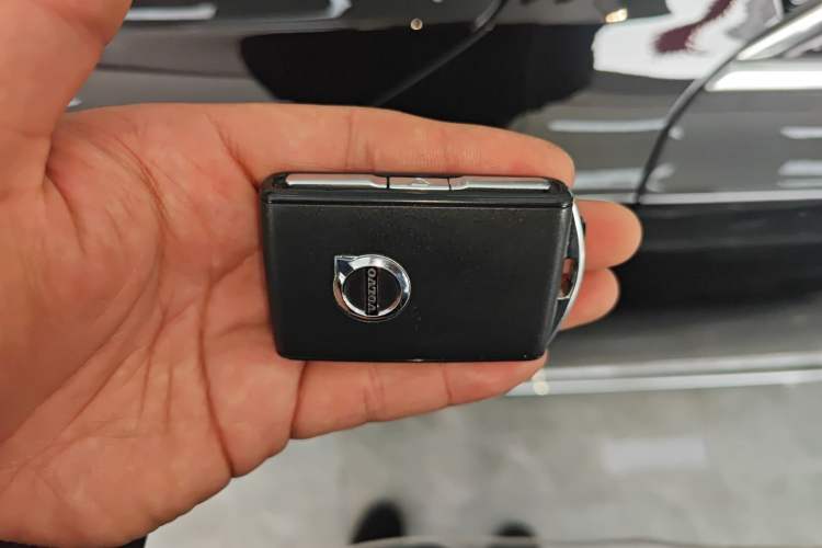 Used Volvo S90 2022 B5 Zhiyuan Luxury Edition