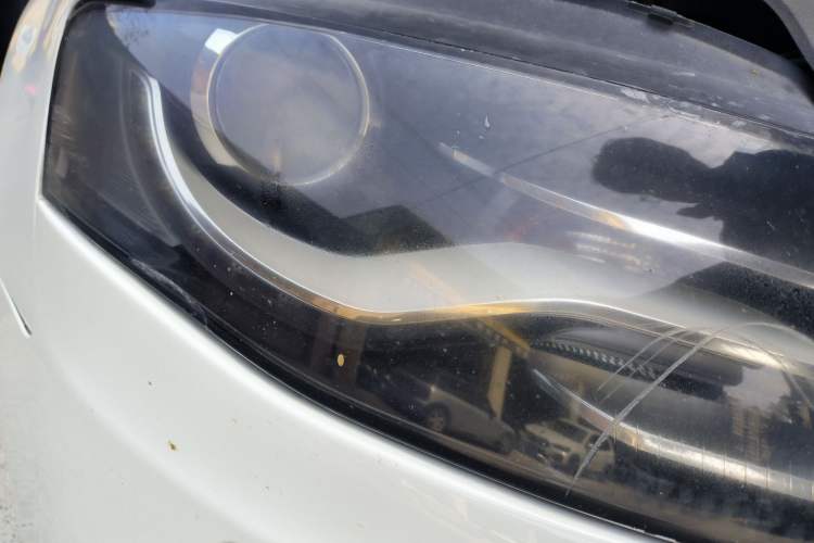 Used Audi A4L 2012 2.0 TFSI automatic Comfort trim level