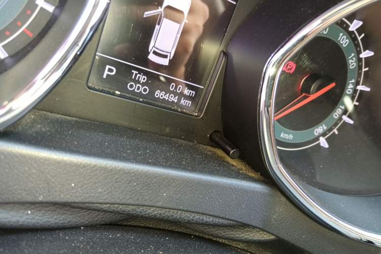 Used Lifan Auto Myway 2017 1.8L Automatic Luxury Model Odometer Close Up