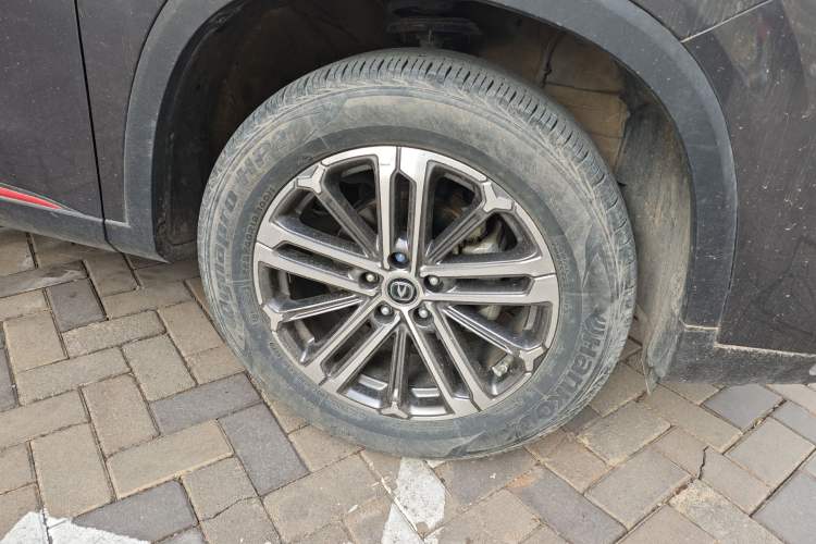 Used CHANGAN CS75 PLUS 2021 1.5T Automatic Prestige Model
