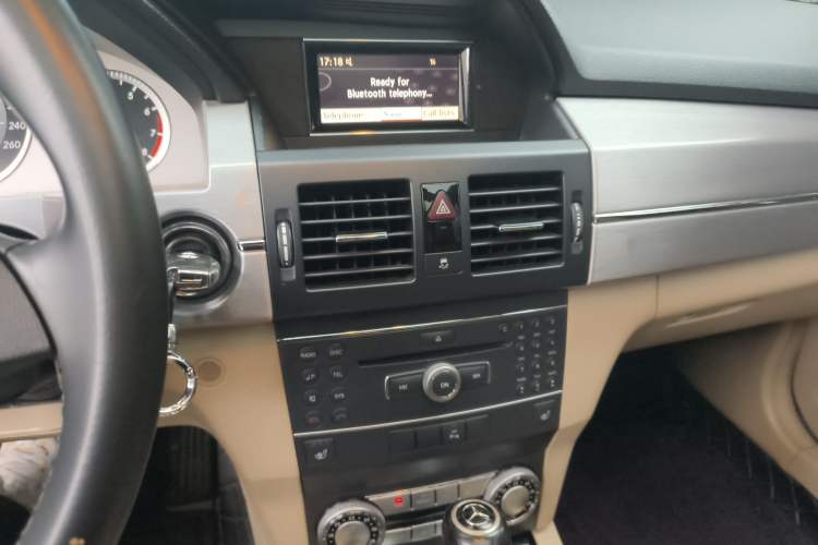 Used Mercedes-Benz GLK-Class 2012 GLK 300 4MATIC Fashion Model
