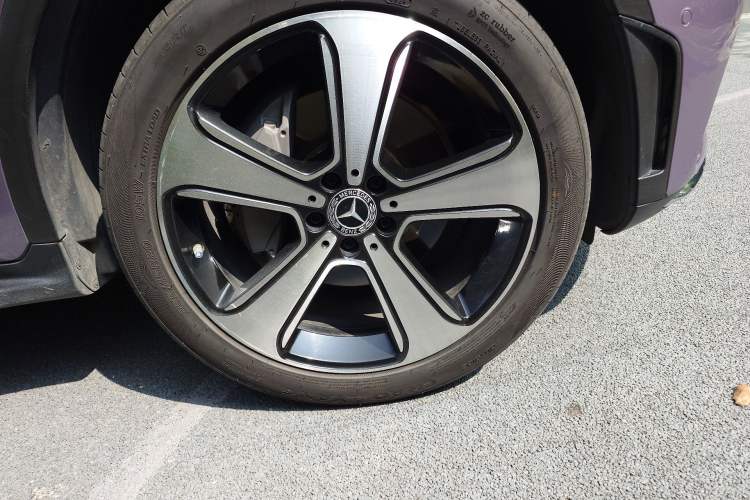 Used Mercedes-Benz GLC 2020 Facelifted GLC 300 L 4MATIC Luxury Edition