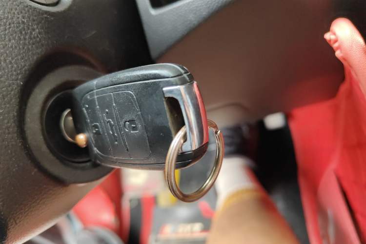 Used Wuling Hongguang PLUS 2019 1.5T Manual Comfort Version 7 Seats
