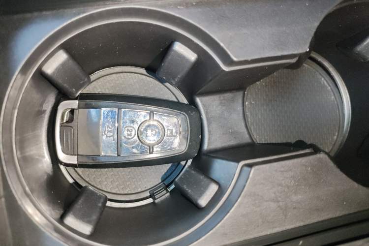 Used Lincoln Corsair 2022 2.0T Two-Wheel Drive Deluxe Edition