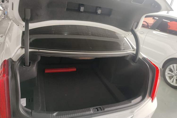 Used Cadillac ATS-L 2017 28T Tech Edition Trunk