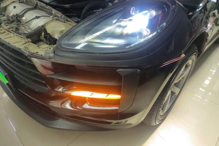 Used Porsche Macan 2018 Macan 2.0T