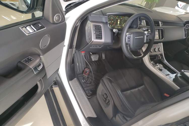 Used Land Rover Range Sport 2016 2.0 GTDi HSE