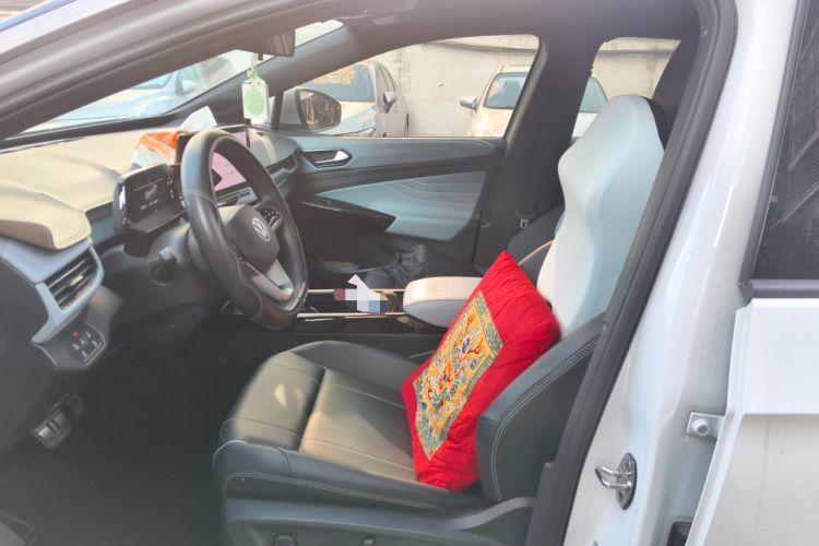 Used Volkswagen ID.4 X 2022 Pure Long-Range Version Left Front Seat