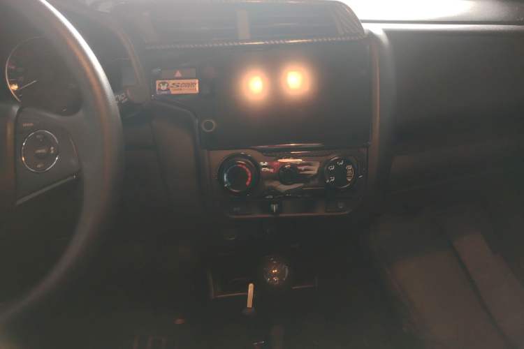 Used Honda Fit 2018 1.5L CVT Comfort Sunroof Version