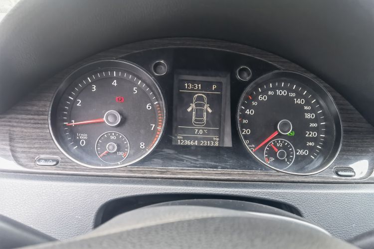 Used Volkswagen Magotan 2013 2.0 TSI Prestige Model
