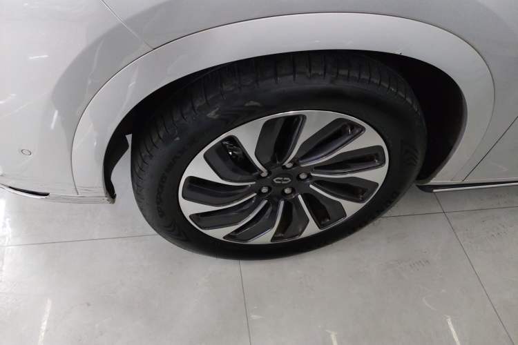 Used Hima AITO M7 2024 1.5T Rear-Drive Plus Version 5 Seats
