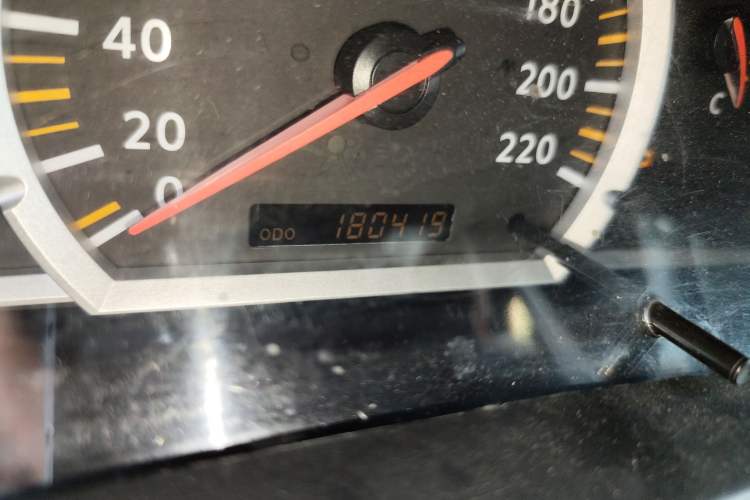 Used Nissan Paladin 2013 2.4L Four-Wheel Drive Standard Version China IV Standard