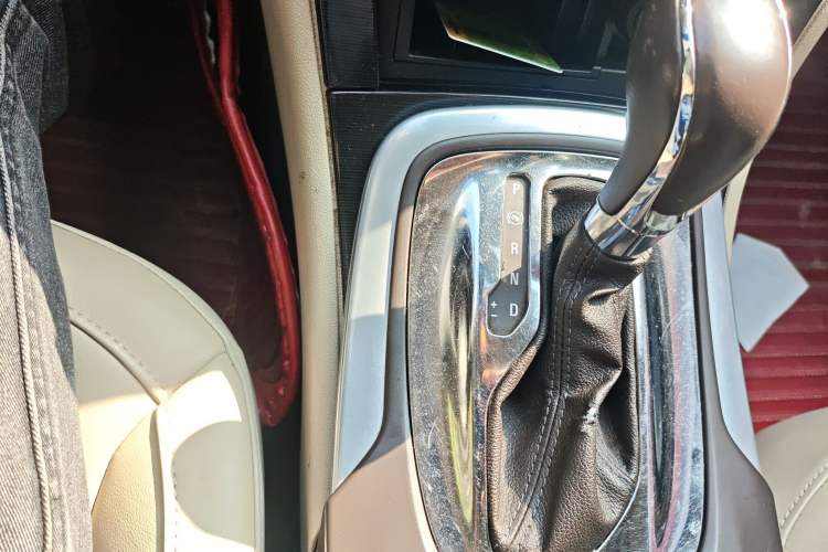 Used Buick Regal 2014 2.0L Elite Fashion Edition
