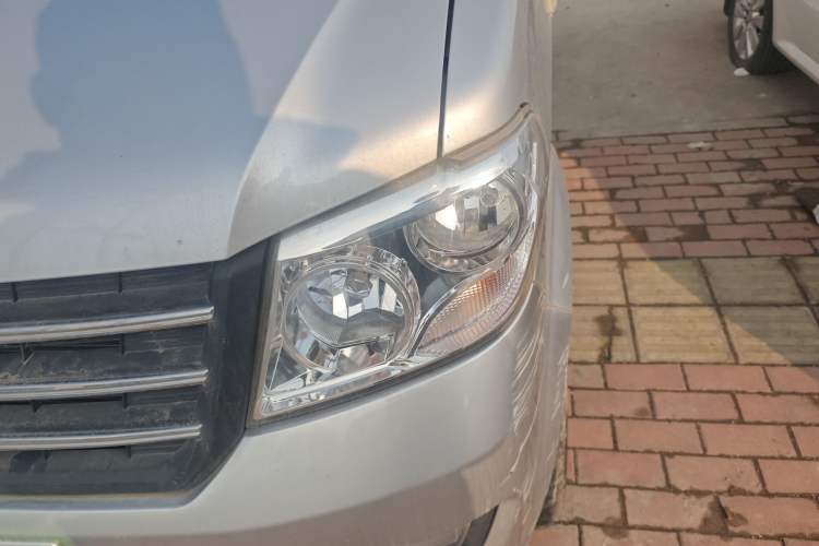 Used Dongfeng Xiaokang C31 2022 1.6L C31S LV0 SFG16
