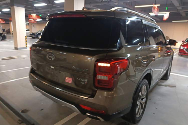 Used GAC Trumpchi GS8 2017 320T Two-Wheel Drive Luxury Smart Connectivity Version (7 Seats)
