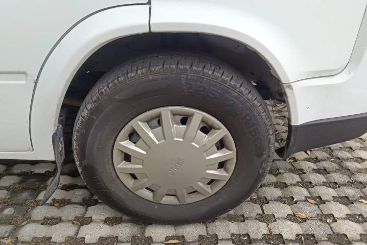 Used JMC Transit 2017 2.8T Commercial Version Long Wheelbase Mid-Roof 6/7/8-Seater JX493