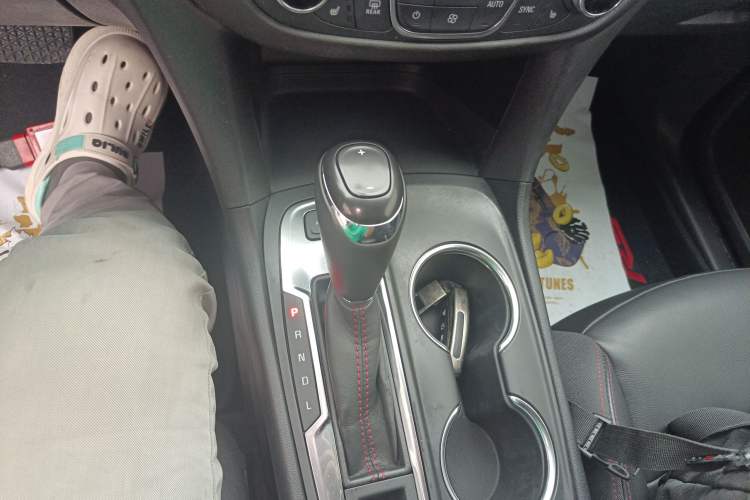 Used Chevrolet Equinox 2019 Redline 550T Automatic All-Wheel-Drive RS Model China VI Standard