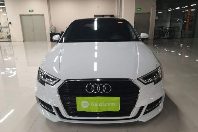 Used Audi A3 2019 Limousine 35 TFSI Fashion Edition China V standard

