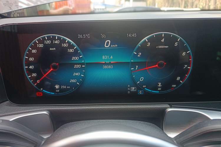 Used Mercedes-Benz GLB 2022 Second Facelift GLB 200 Dynamic Edition