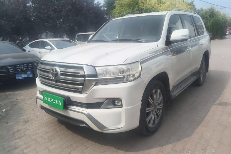 Used Toyota Land Cruiser 2016 4.0 GX-R Dual Fuel Dual Differential – Middle East