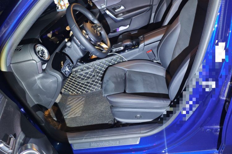 Used Mercedes-Benz A-Class 2022 Revised Version A 200 L Sport Sedan Fashionable Style