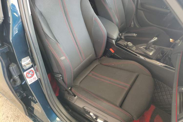 Used BMW 1 Series 2015 120i Sport Design Package
