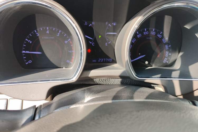 Used Toyota Highlander 2012 2.7L Two-Wheel Drive 7-Seater Elite Edition