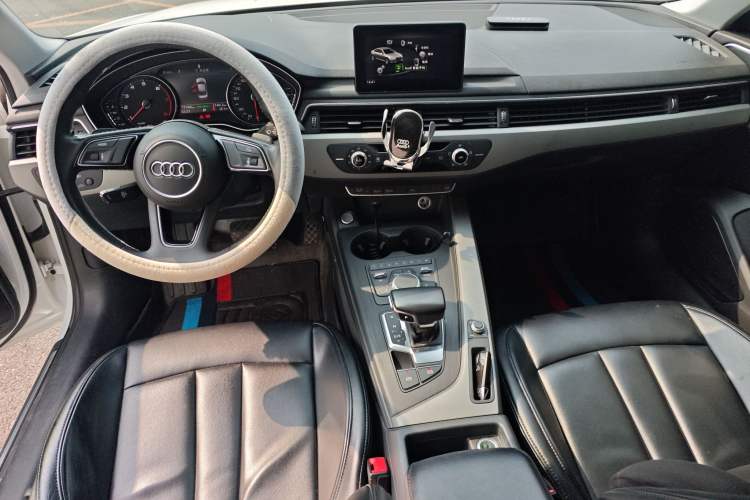 Used Audi A4L 2019 40 TFSI Ambition China VI