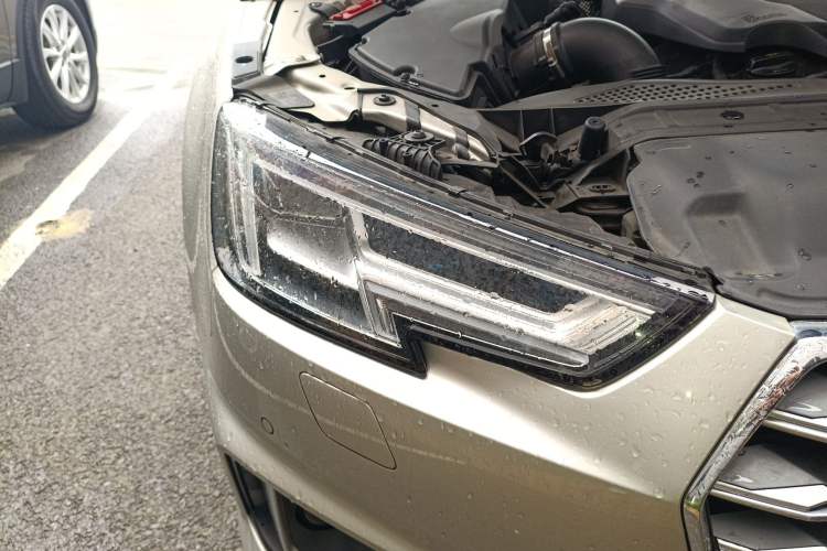 Used Audi A4L 2019 40 TFSI Fashion Edition China VI Emission Standard