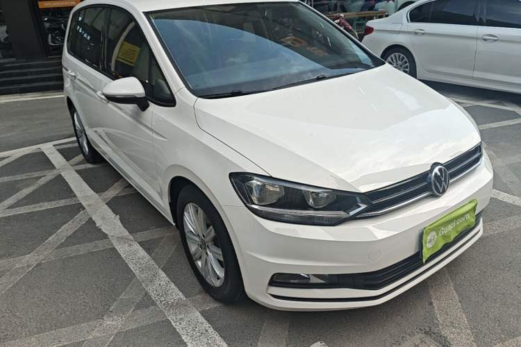 Used Volkswagen Touran 2021 Volkswagen Touran L 280TSI DSG Style Edition 7 Seats
