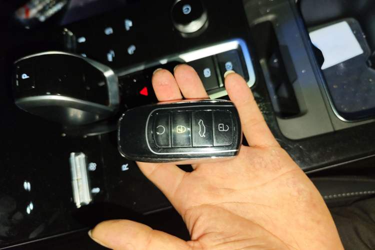 Used Chery Tiggo 8 PLUS 2021 290TGDI DCT Haoting Edition