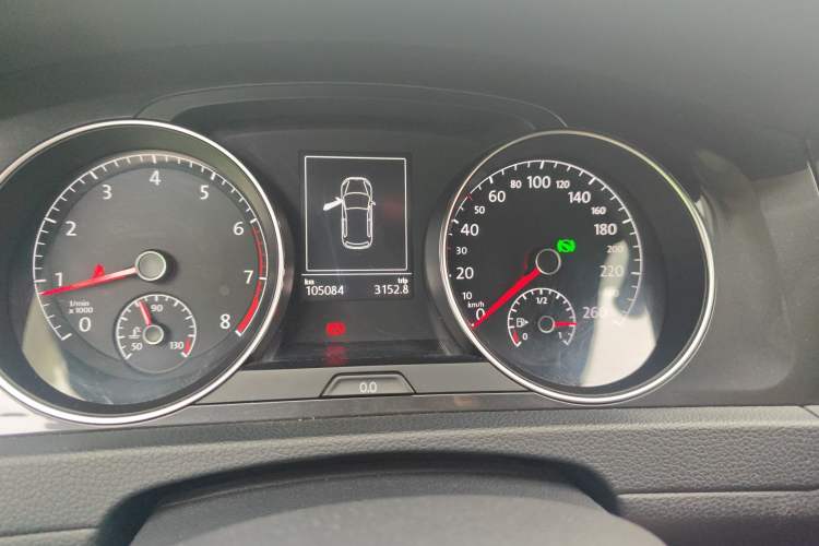 Used Volkswagen Golf 2017 230TSI Automatic Comfort Edition – Celebrating Milestone of One Million Units
