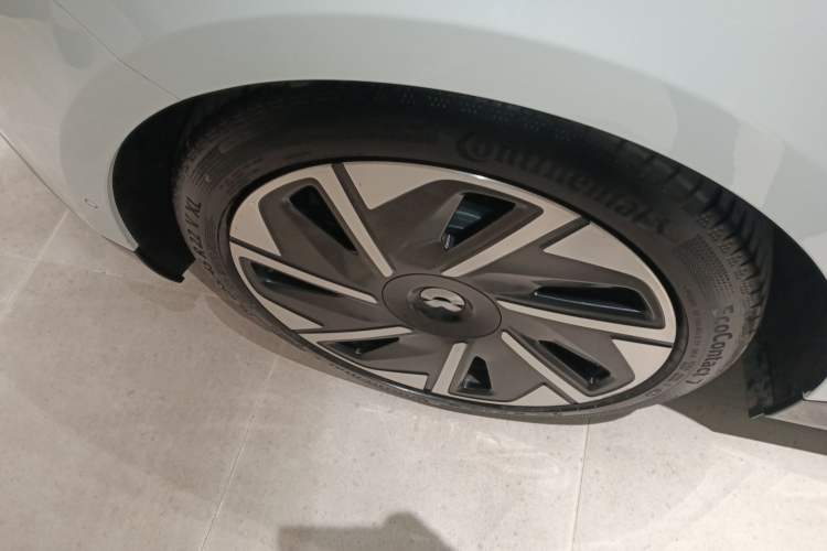 Used Nio ET9 2025 100 kWh