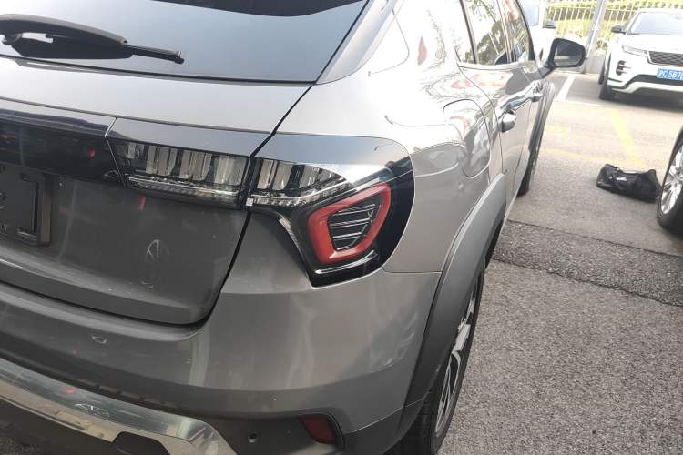 Used Lynk & Co 02 2018 1.5T DCT Two-Wheel Drive Pro Version China V Emission Standard Right Rear Taillight