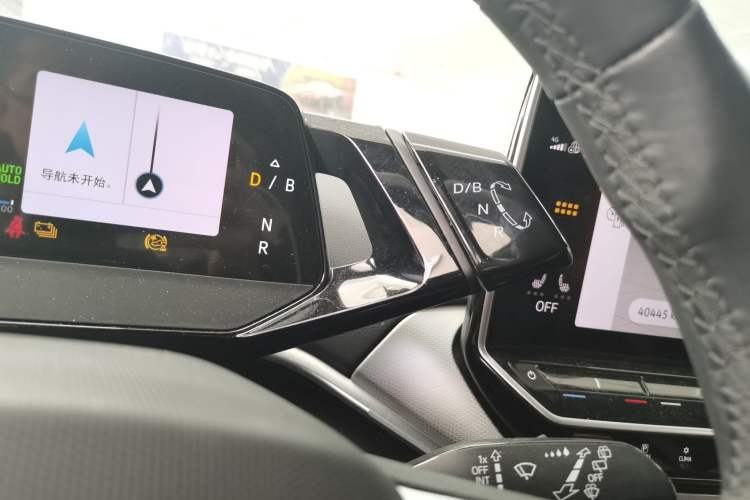 Used Volkswagen ID.4 CROZZ 2022 Long-Range Lite PRO Edition Gear Lever