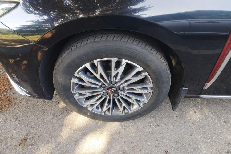 Used Hongqi H5 2024 1.5T DCT Smart Connect Flagship Edition
