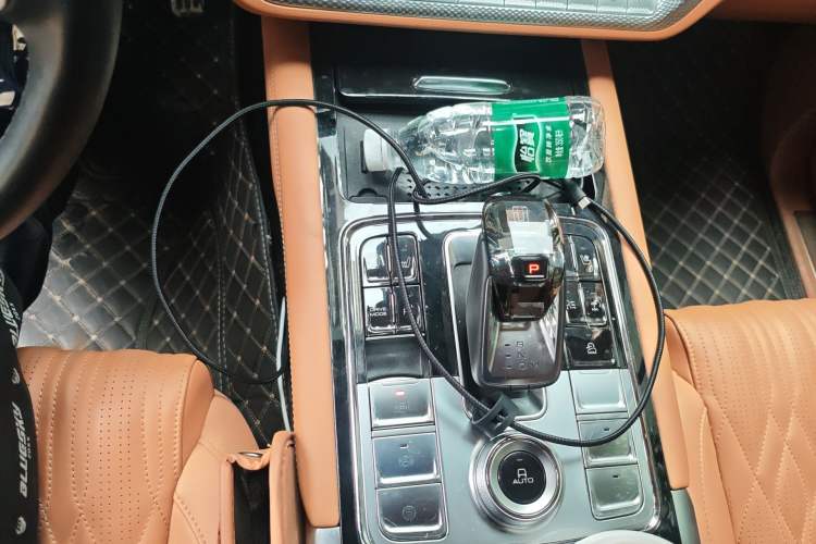 Used Tank 500 New Energy 2024 Hi4-T Gear Lever