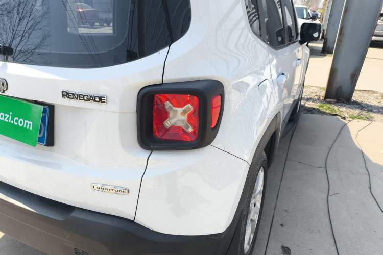 Used Jeep Renegade 2016 1.4T Automatic Kinetic Edition
