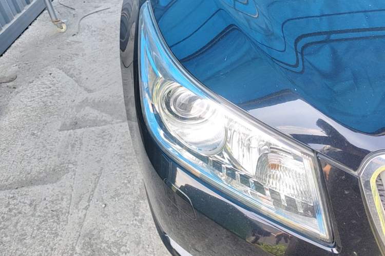 Used Buick LaCrosse 2011 2.4L SIDI Luxury Edition
